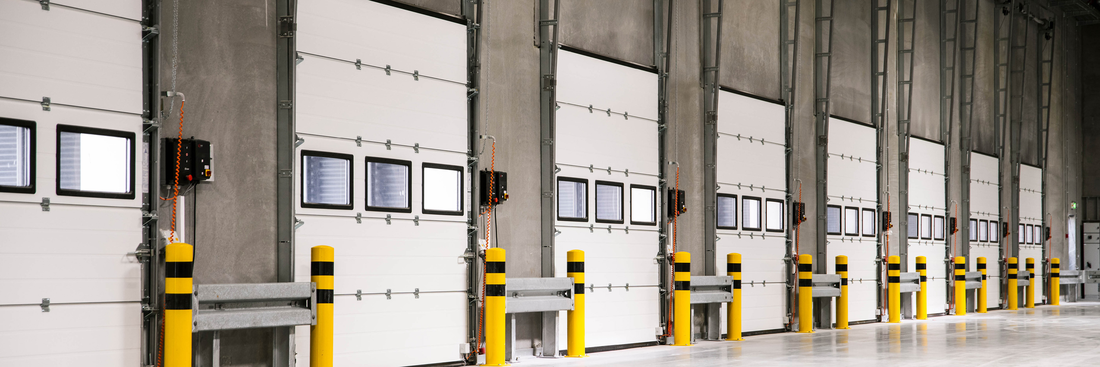 Indstriporte set indefra, fra Kastrup Lufthavn